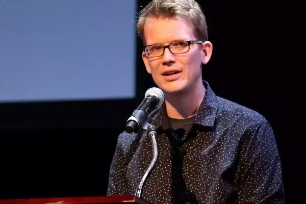 Hank Green Reveals Battle with Cancer