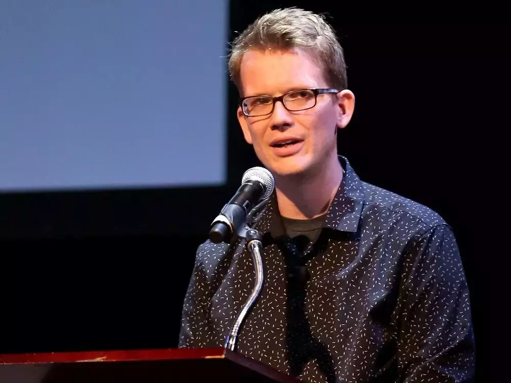 Hank Green Reveals Battle with Cancer