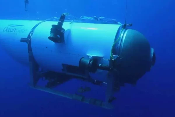 Missing Submersible near Titanic Wreckage intensifies