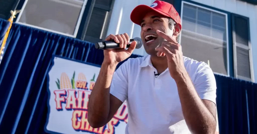 Vivek Ramaswamy Raps Eminem's 'Lose Yourself' at Iowa Fair