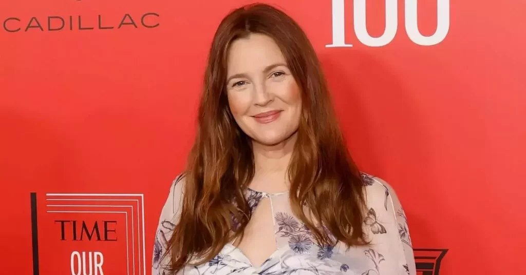 Drew Barrymore's Award Hosting Revoked Amid WGA Strike!