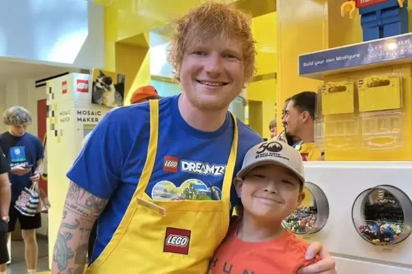 Ed Sheeran's 'Lego Store' Stint Precedes 'Lego House' Show