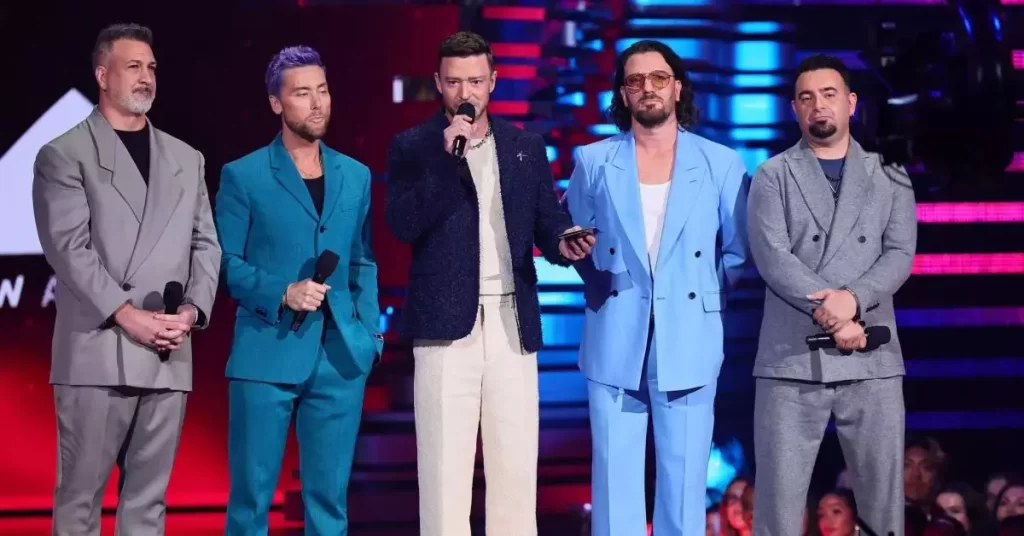 NSYNC Reunites And Honors Taylor Swift at MTV VMAs 2023